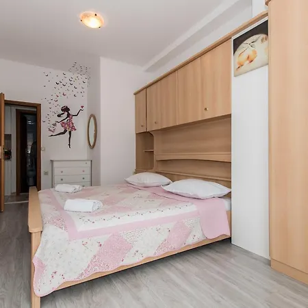 Apartament Near The Center Masrec Makarska