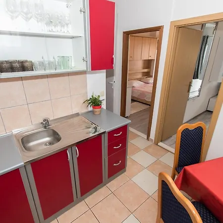 Apartament Near The Center Masrec Makarska