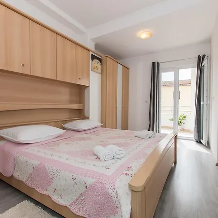 Near The Center Masrec Apartament Makarska