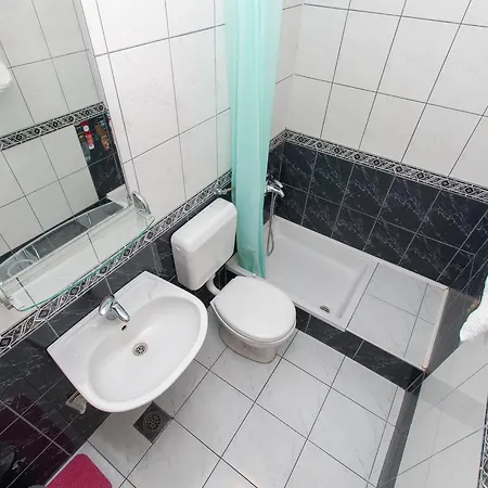Near The Center Masrec Apartament Makarska